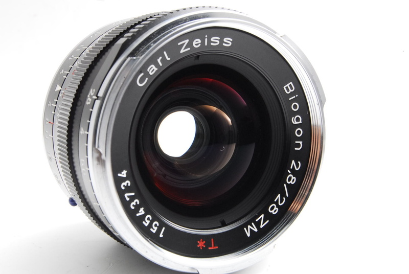 1080P, home video camera, carl zeiss 28mm, studio shot, technology, circle, modern, camera, camera - photographic equipment, electronics industry, black color