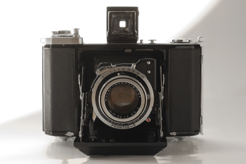 Analog, zeiss, 5K, photograph, old, electrical equipment, hipster, medium format, retro, Camera, slr camera, photo camera, photographing, rangefinder camera