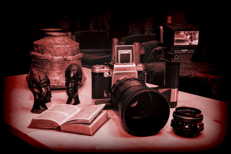 1080P, Pentacon six tl, Carl Zeiss optics, Sunpak, the camera