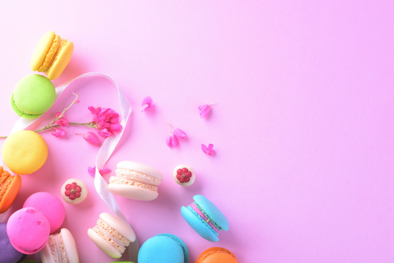 dessert, background, petals, sweet, macaroon, macaron, pink, colorful, french, 5K, tender, flowers, cakes