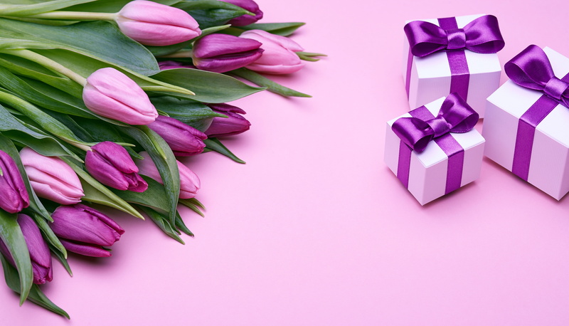 romantic, pink, love, gift, bouquet, 4K, bow, gifts, fresh, tulips, purple, flowers