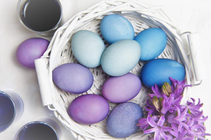 white, egg, traditionally, springtime, purple, eggs, celebration, indoors, decoration, background, diabetes, blue, self-color, easter eggs, easter, colors of nature