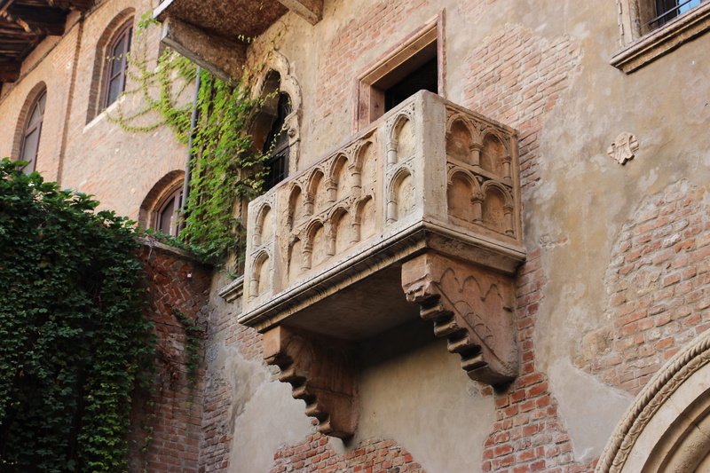 architecture, nature, brick, arch, built structure, ancient, julliet, juliet, tourism, romeo, plant, novel, old, no people, stone wall, travel destinations