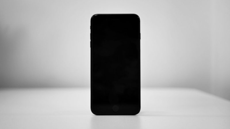 mobile phone, white, connection, table, minimalist, portable information device, simplicity, iphone 8, science, close-up, device screen, shadows, iphone