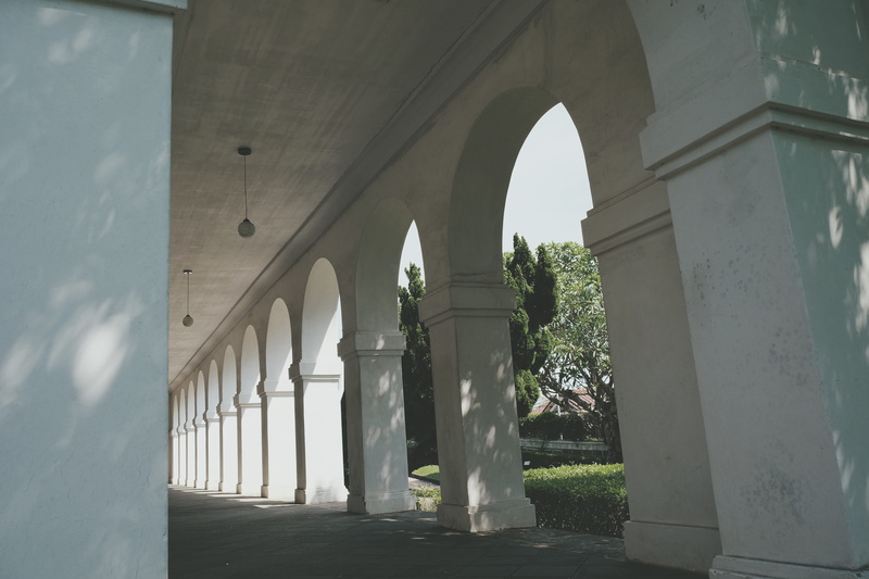 colonnade, poles, light and shadow, building, new taipei, taiwan, villa, built structure, architecture, architectural column, pillar, plants, garden, 4K