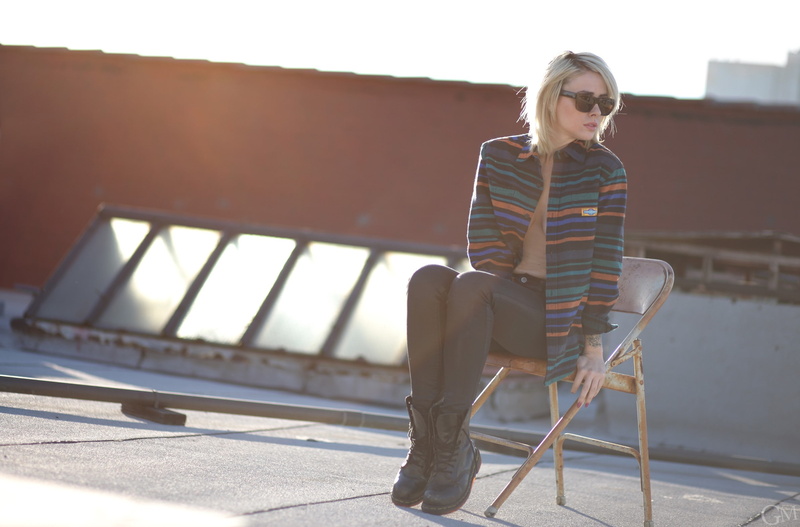 nature, contemplation, real people, full length, casual clothing, 1080P, fashion, Alysha Nett, young adult, glasses, architecture, adult, hairstyle, blonde