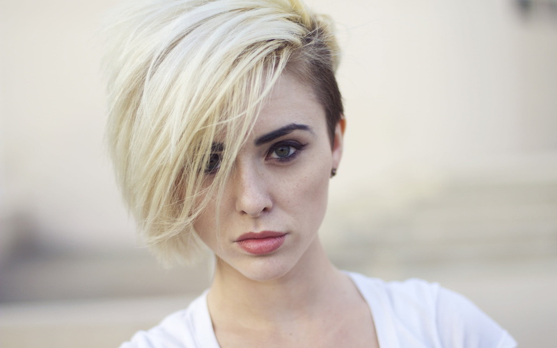 blonde, fashion, contemplation, young adult, hairstyle, women, Alysha Nett, looking, 2K, one person, looking at viewer, portrait, headshot, front view
