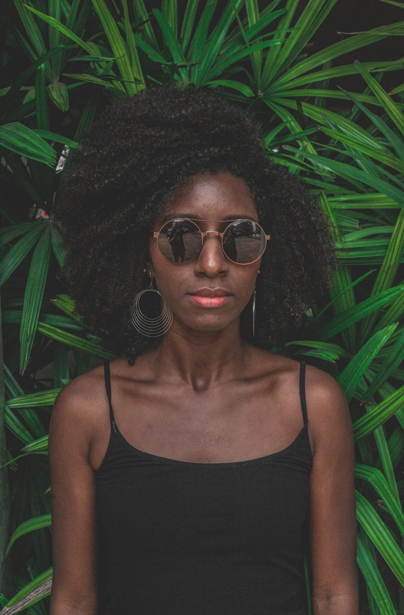 young adult, hair, adult, lifestyles, women, looking at camera, waist up, green, female, front, pottery, woman, portrait, human, hairstyle, flora, vase