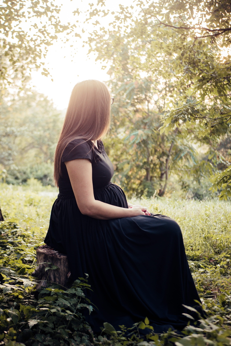 ivy, person, land, fashion, nature, forest, vase, dress, pottery, leisure activities, growth, hair, 4K, rainforest, sitting, people, gown, adult, plant
