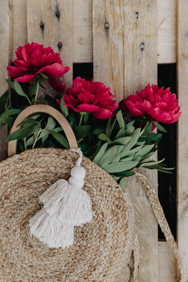 close-up, table, zara bag, peony, plant, plant part, wood - material, petal, leaf, no people, flowers, blooming, floral, raffia basket, freshness, nature
