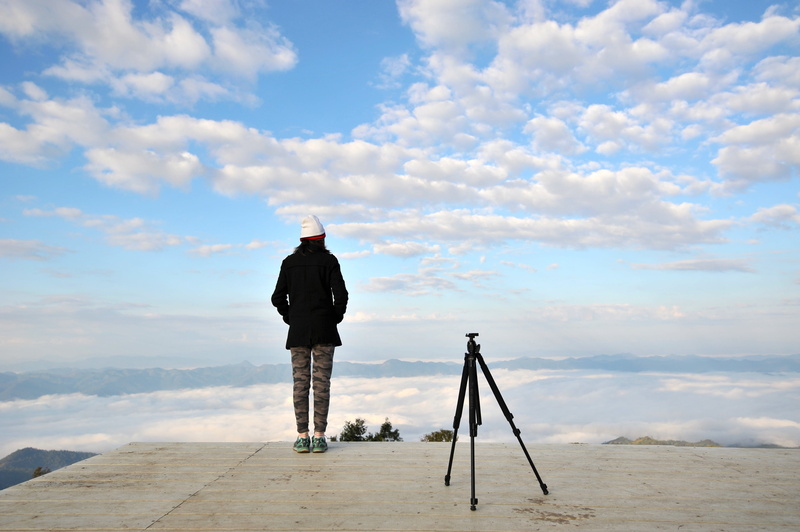 sky, nature, men, beauty in nature, full length, reiki, standing, scenics - nature, cloud - sky, day, leisure activity, 4K, outdoors, rear view, vacations