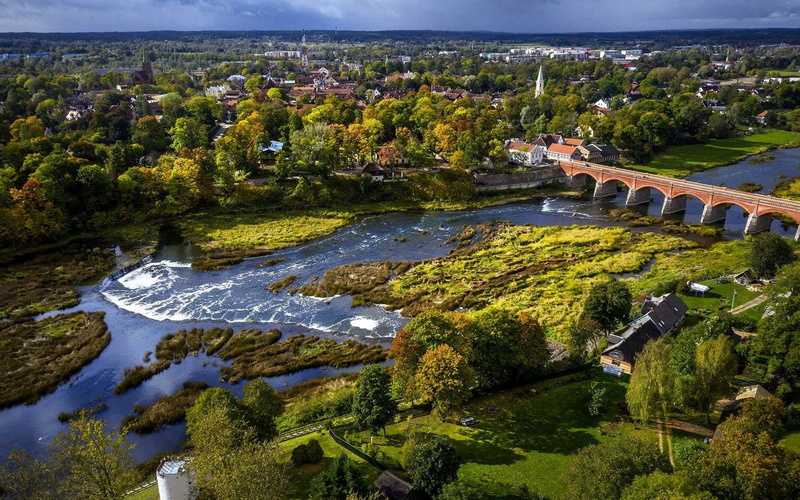 plant, architecture, landscape, Kuldiga, green color, land, nature, bridge, Kuldiga, tree, Venta, the past, built structure, outdoors, beauty in nature