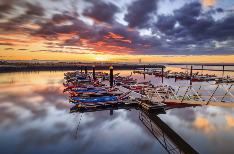The Ria de Aveiro, boats, pier, 1080P, Portugal