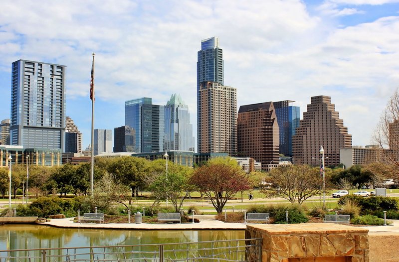 day, skyline, structures, building exterior, texas, office building exterior, financial district, trees, park, lake, building, cityscape, city, 2K, waterfront