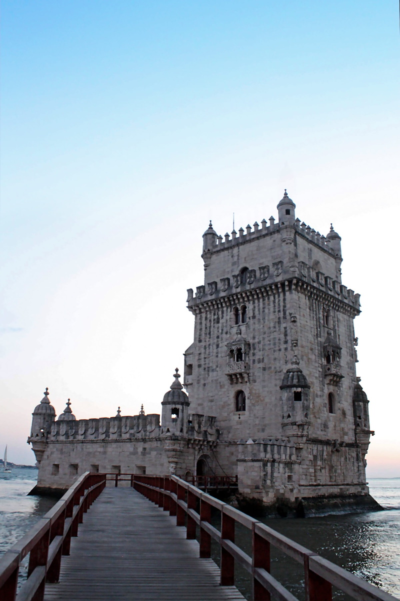 historically, built structure, lisbon, the past, history, travel, city, vacations, 2K, architecture, nature, water, castle, clear sky, building, river