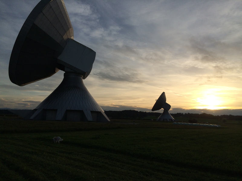 sunset, cloud - sky, grass, land, daytime, satelietenanlage, sky, nature, beauty in nature, radar dish, radar, ammersee, leisure activity, two, white, reception