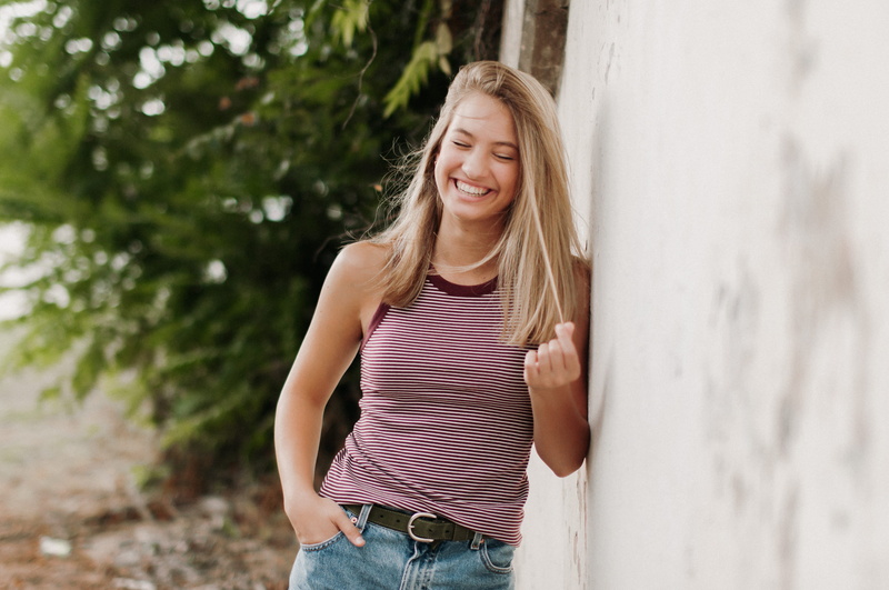 top, teenager, lifestyle, brown Hair, only Women, smiling, bokeh, wall, blur, standing, women, fashion Model, joy, blog, carefree, caucasian, looking, adult