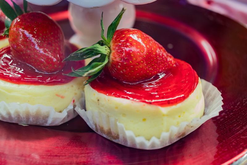bakery, canon rebel, healthy eating, mini, confections, backdrop, food and drink, canon camera, plate, delicious, delish, yummy, indulgence, still life