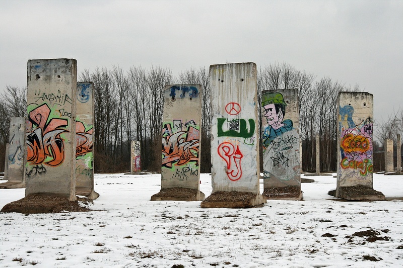 representation, multi colored, 1080P, graffiti, winter, snow, berlin, outdoors, messy, human representation, nature, in a row, sky, day, mural, architecture