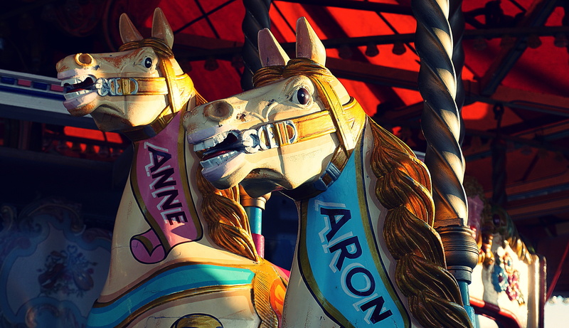 arts culture and entertainment, animal, representation, fairground ride, horses, 4K, art and craft, vintage, mammal, architecture, animal representation