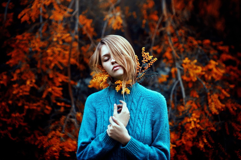 hair, outdoors, contemplation, closed eyes, change, young adult, headshot, young women, one person, tree, Ronny Garcia, portrait, autumn, scarf, blonde