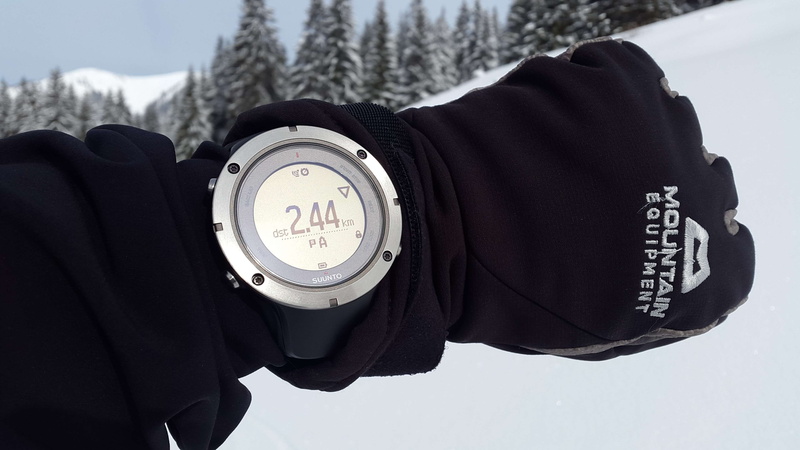 warm clothing, communication, day, away, 4K, focus on foreground, men, gps track, sport, navigation, gps, distance, clothing, glove, distance measurement