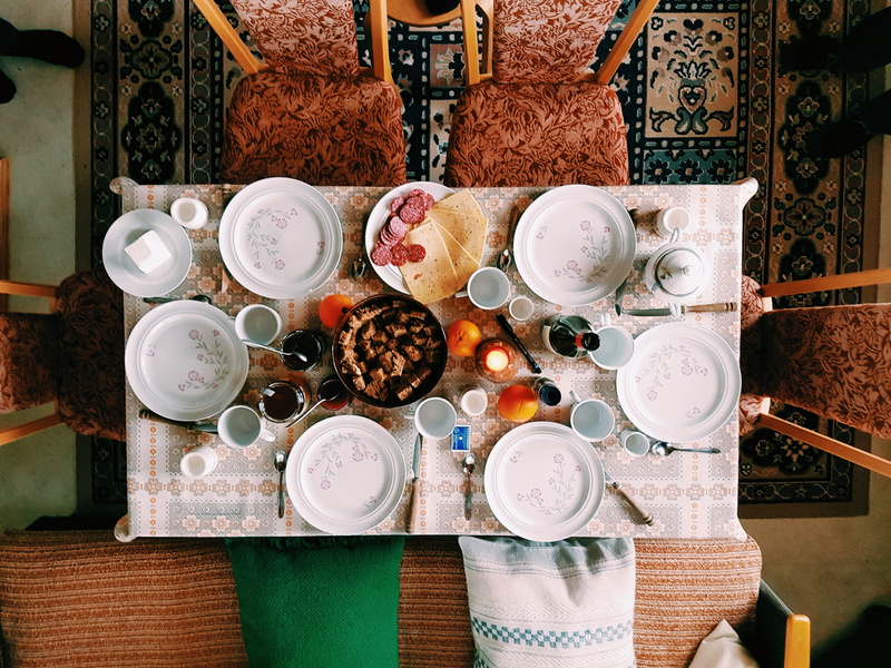 tray, ready-to-eat, crockery, knives, padded, wellbeing, colors, serving size, oranges, plates, dinner table, no people, bottle, eating utensil, high angle view