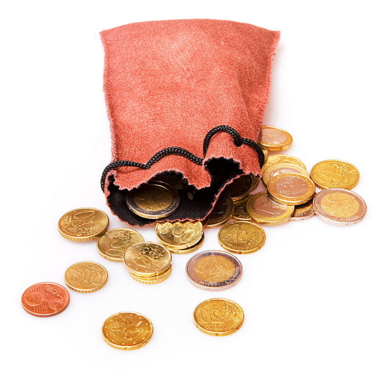 credit, gold, financial, old, white, gold colored, nobody, finance, indoors, riches, closeup, cut out, 720P, close-up, euro, choice, large group of objects