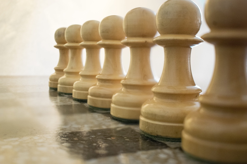 5K, indoors, skill, white pawns, challenge, leisure activity, white sport, leisure games, chess board, game, chess, knight - chess piece, board game, in a row