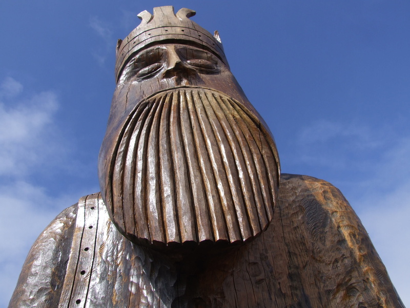 scotland, tall - high, low angle view, travel destinations, pattern, uig, close-up, no people, wood - material, statue, built structure, building exterior