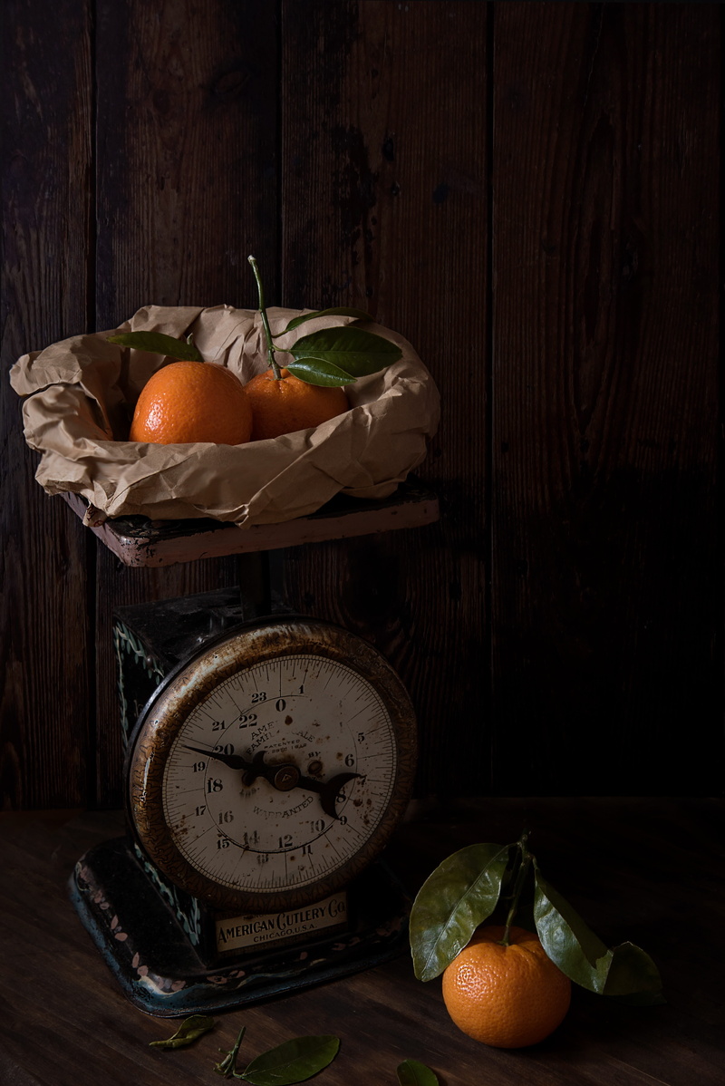 container, food and drink, oranges, paper bag, still life, orange, food, wood - material, healthy eating, table, scale, grams, no people, freshness, 5K