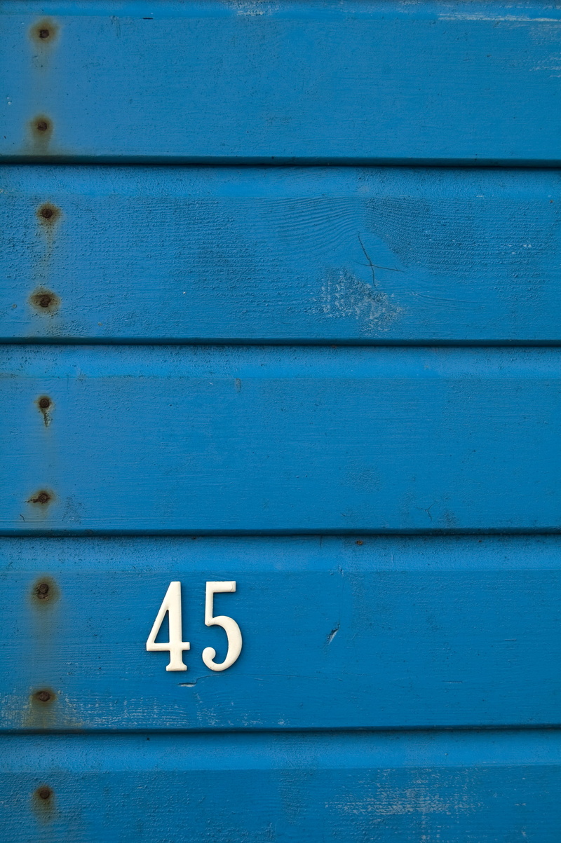 door, blue, 2K, no people, close-up, letter, entrance, built structure, communication, pattern, backgrounds, sheringham, number, 45, textured, white color