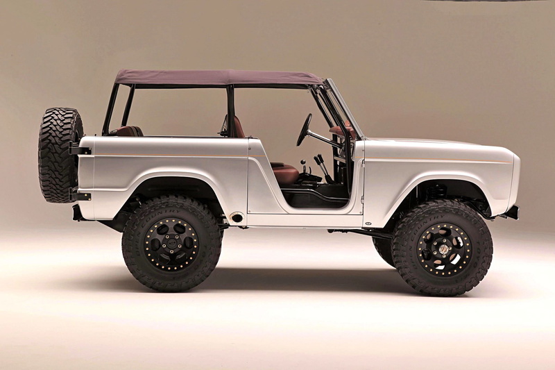 land vehicle, people, old, car, 1080P, motor vehicle, wheel, pick-up truck, offroad, retro styled, tuning, studio shot, ford, 1972, truck, custom, suv