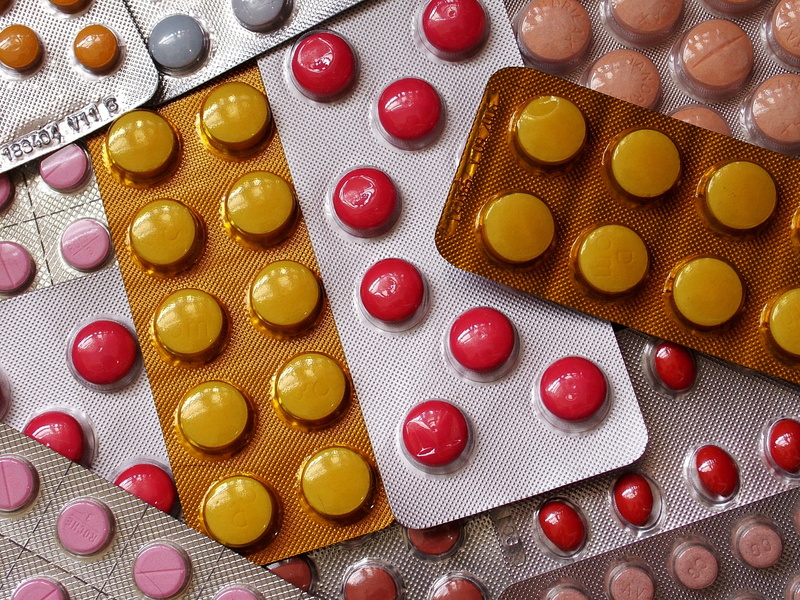 still life, large group of objects, full frame, capsule, variation, choice, nutritional supplement, 2K, Health, directly above, no people, food and drink