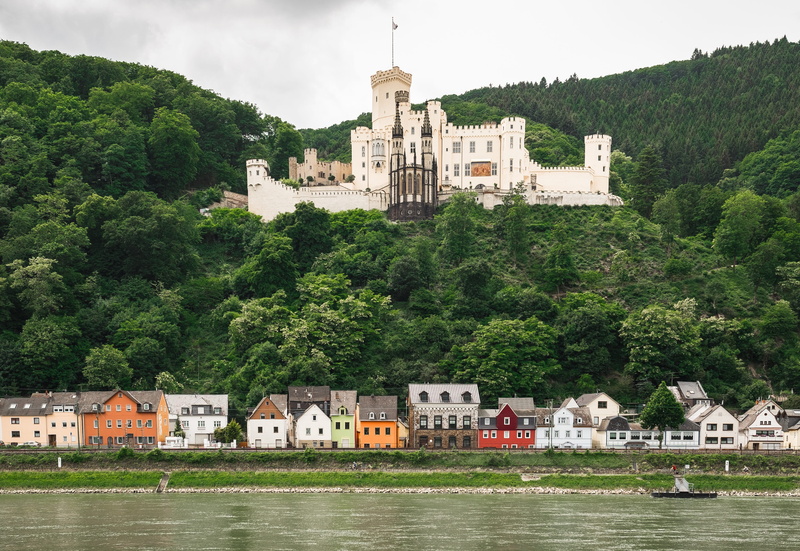 middle rhine, rhine, castle, lahnstein, plant, tourist attraction, history, residential district, old, view, weltkulturebe, places of interest, historical