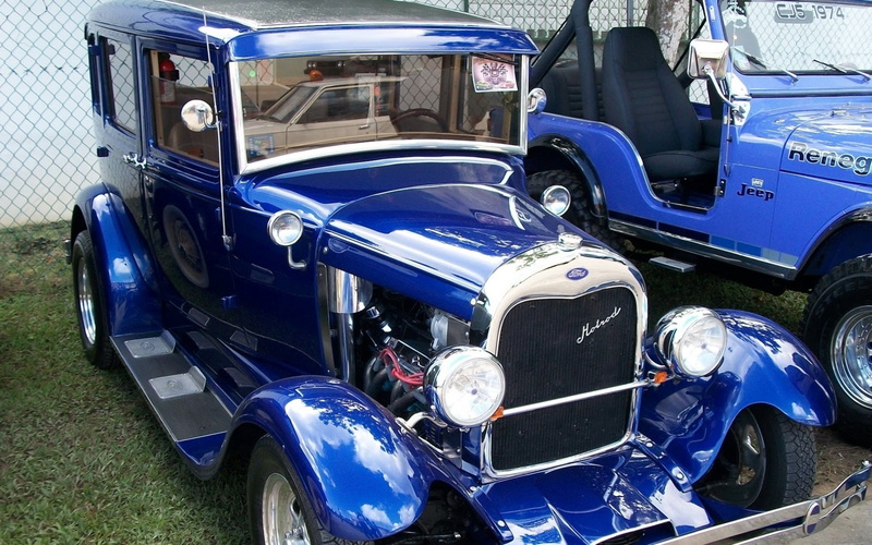 cars, sports Car, shiny, ford Motor Company, revival, vehicle, exhibition, outdoors, chrome, stationary, close-up, 2K, headlight, parking, elegance, retro Styled