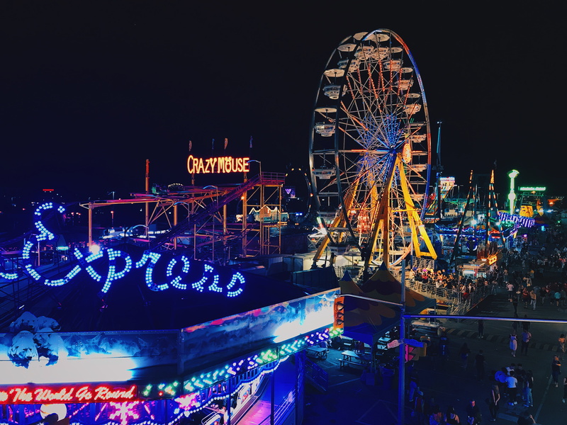 leisure activity, traveling carnival, built structure, architecture, western script, dark, ferris wheel, travel destinations, text, toronto, neon, illuminated