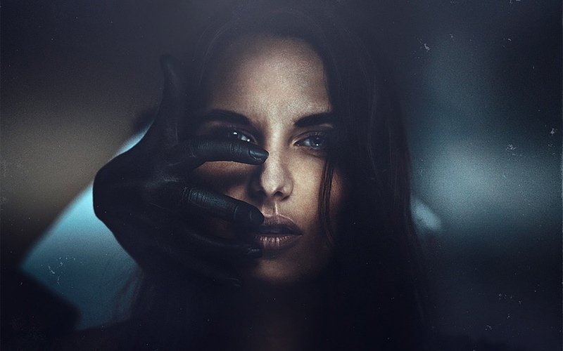 beauty, young adult, fashion, close-up, indoors, hands, make-up, human body part, body part, 720P, face, dark, adult, headshot, one person, young women