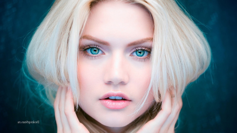 young adult, human face, Green Eyes, 1080P, body part, lipstick, looking at camera, face, front view, beautiful woman, hairstyle, fashion, human body part
