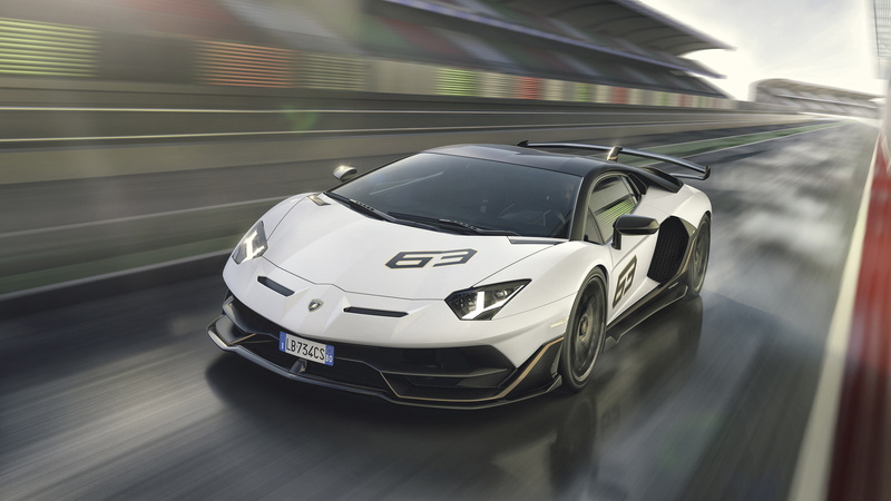 sunlight, speed, 4K, k, city, on the move, architecture, no people, Aventador, built structure, motor vehicle, reflection, car, outdoors, road, transportation