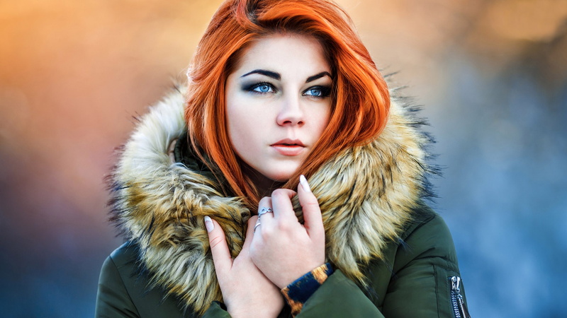 fur, looking into the distance, looking away, depth of field, model, green jacket, jacket, redhead, women, 2K, blue eyes