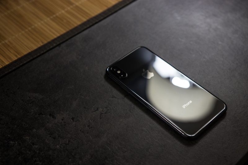 iPhone X, Cupertino, Califorina, Apple, Black, 5K