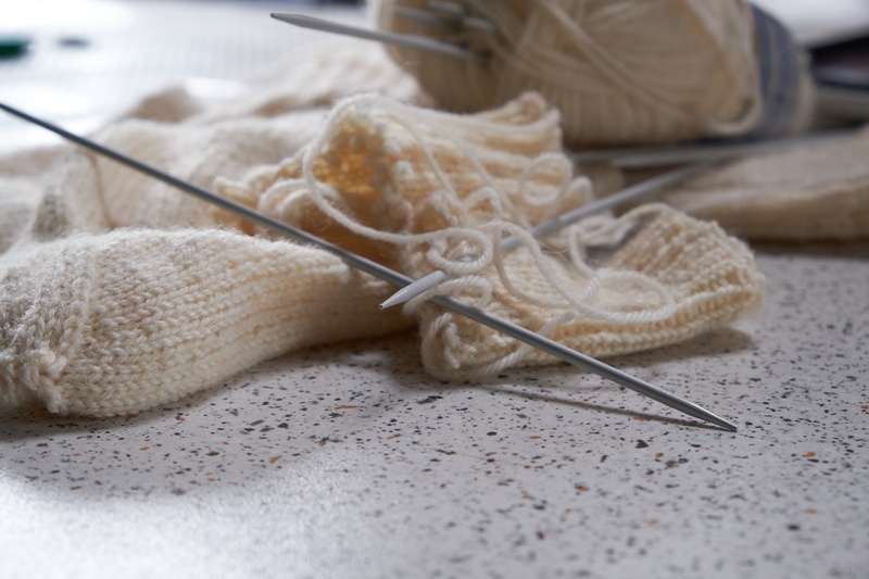 textile, knitwear, silver, ball of wool, preparation, still life, knitting needle, art and craft, creativity, knit, cats cradle, making, leisure, sew, selective focus