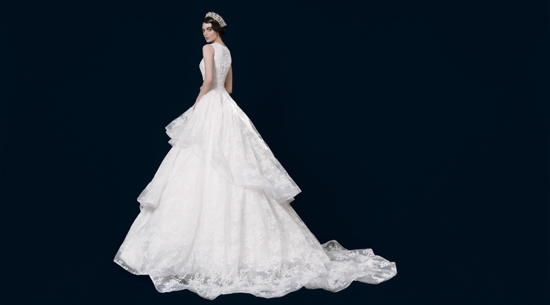 4K, classy, Marriage, Princess, bride, Dress, Female, Fabulous, glamorous, Love, Beautiful, Crown, BallGown, Designer, Girls, weddingdresses, BallGownWeddingDresses