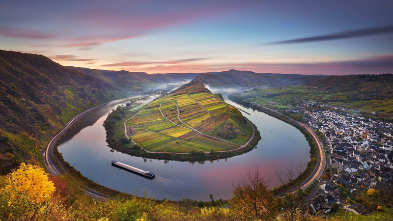 autumn, 1080P, nature, the river Moselle, Germany, Rhineland-Palatinate, barge, Bremm, mountains