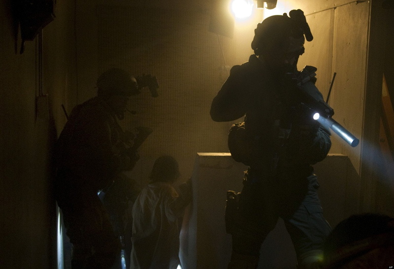 rifle, assault, action, soldier, seal, navy, weapon, fighting, crime, drama, team, warrior, 720P, military