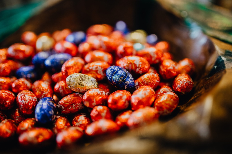 easter, wellbeing, close-up, abundance, berry fruit, preparation, healthy eating, food, lindt, healthy lifestyle, fruit, milk, eggs, retail, no people