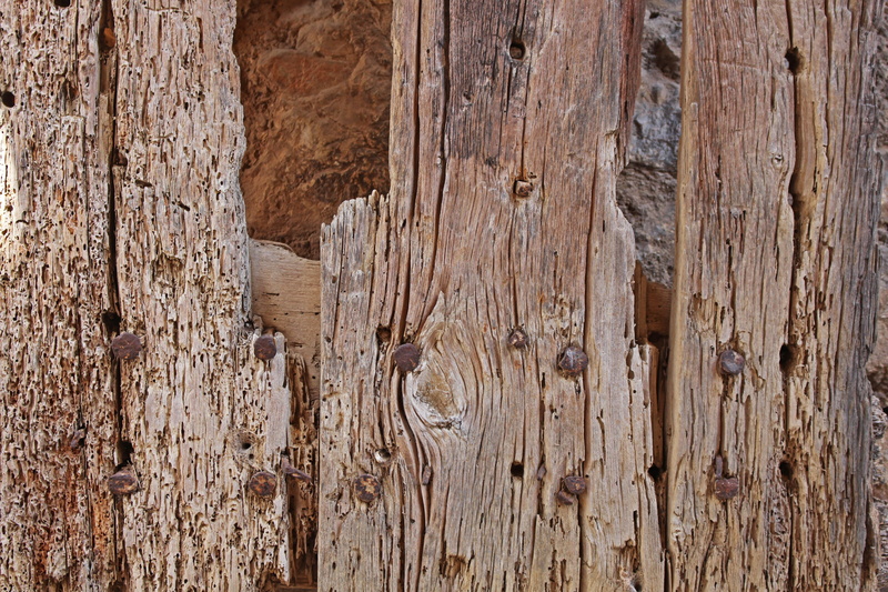 wooden structure, rough, wood grain, damaged, iron, old wood, weathered, brown, castle, background, old, wood, door hardware, antique, input, outdoors