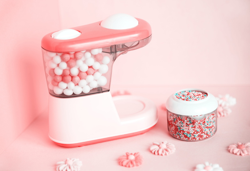 tea cup, box, flower, unhealthy, studio shot, background, pink background, pattern, chocolate, effects, chewing gum, still life, coffee cup