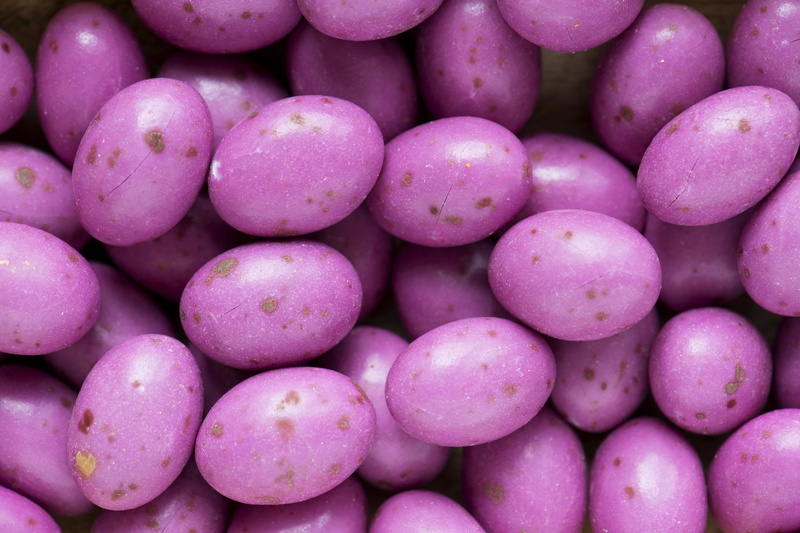 egg, sweet beans, mini, 4K, large group of objects, candy, purple, round, wellbeing, food, fruit, close-up, backgrounds, vegetable, tasty, chocolate